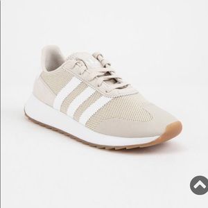 ADIDAS Flashback Clear Brown & White Womens Shoes